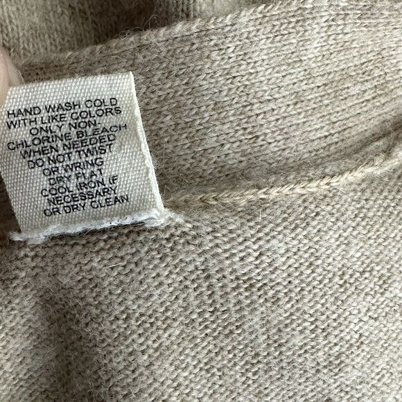 Anthropologie Sleeping on Snow Floral Applique Wrap Knit Cardigan Size M - Picture 6 of 6